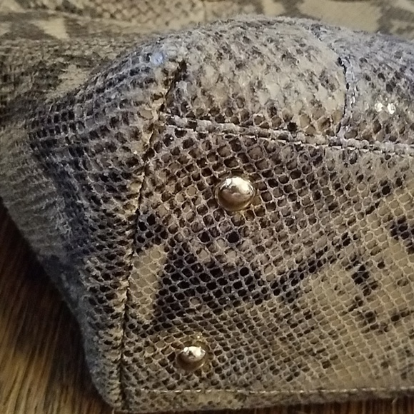 Michael Kors Rare Python Embossed Bag - Picture 6 of 9